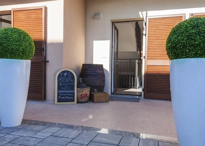 Rossovino Hotel Como