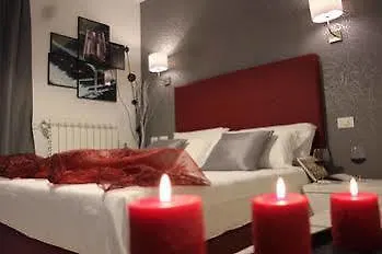 Rossovino 3*