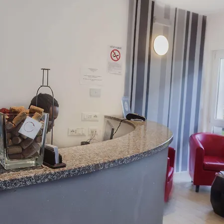 Hotel Rossovino 3*