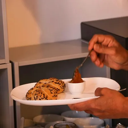 فندق روسّوفينو 3*